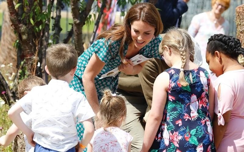 Кейт Мидлтон устроила в своём саду экскурсию для детей